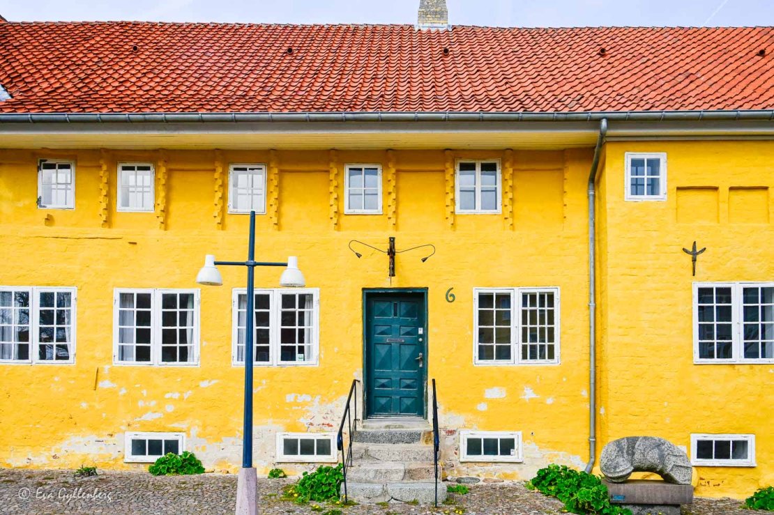 Gult medeltida hus i Danmark