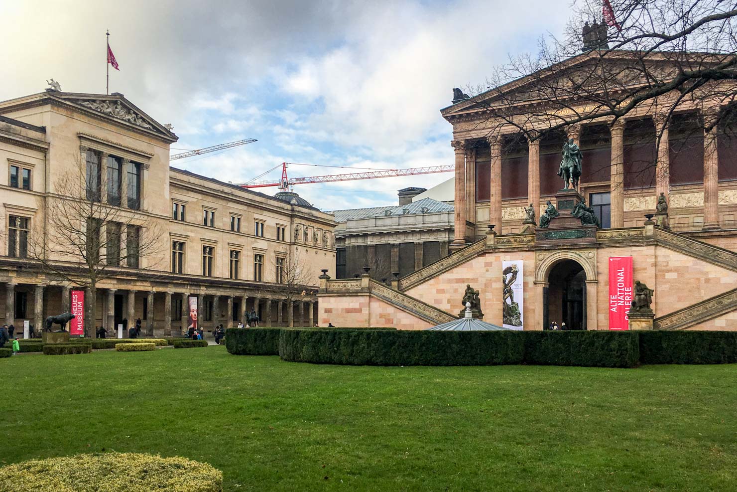 Museiön med sevärdheter i Berlin