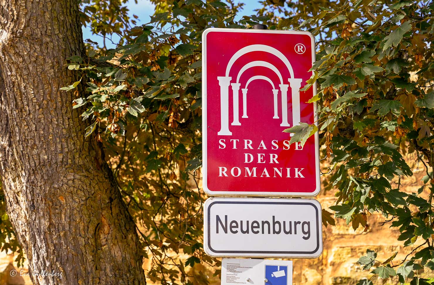 skylt Strasse der Romanik